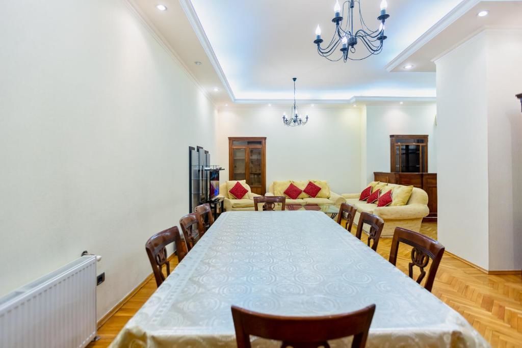 Отель Seven Boutique Hotel Baku Баку